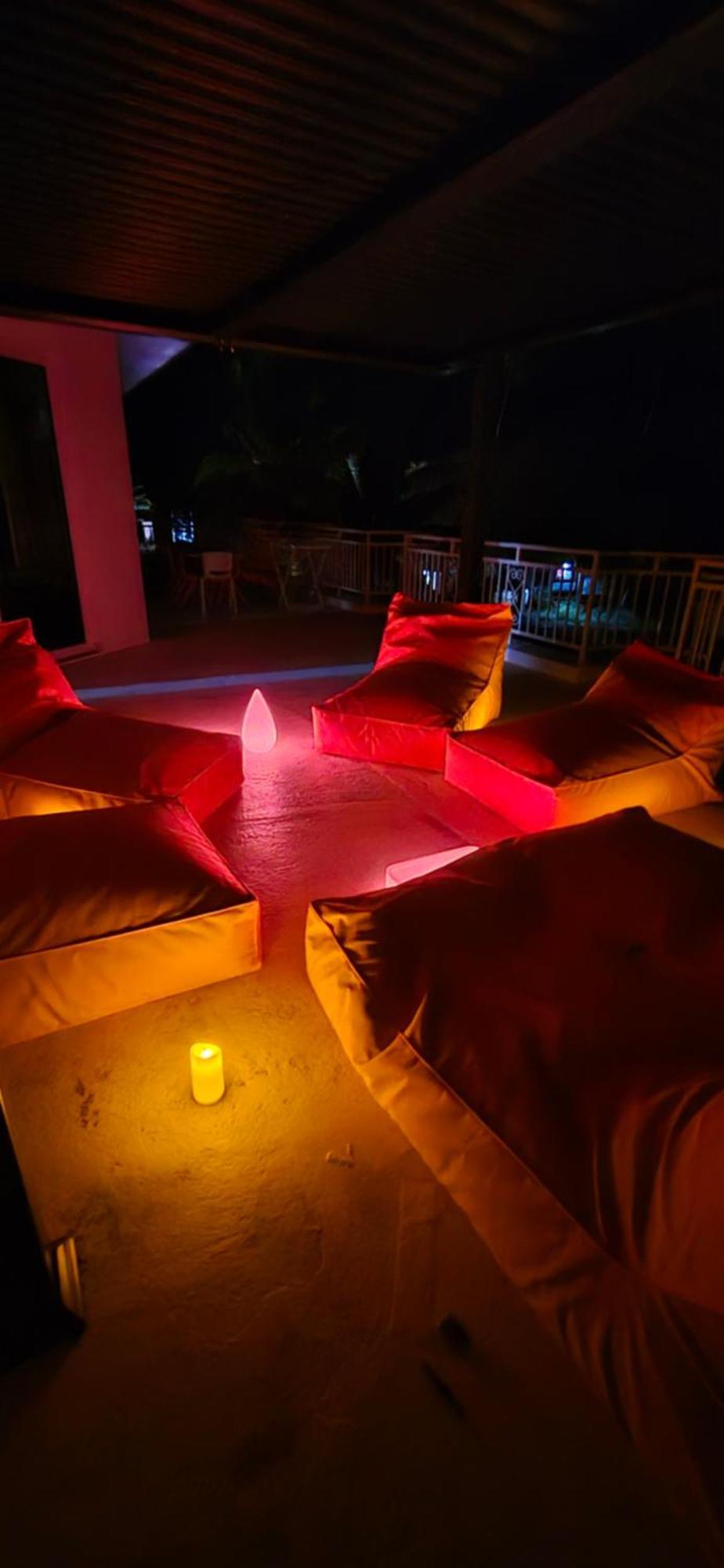 La Maison Orange Moorea Exterior photo